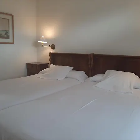 Отель Ibarra Zalla 3*