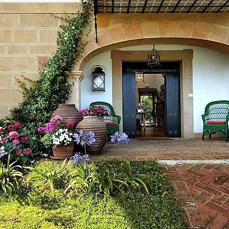 Ibarra Zalla Hotel 3*